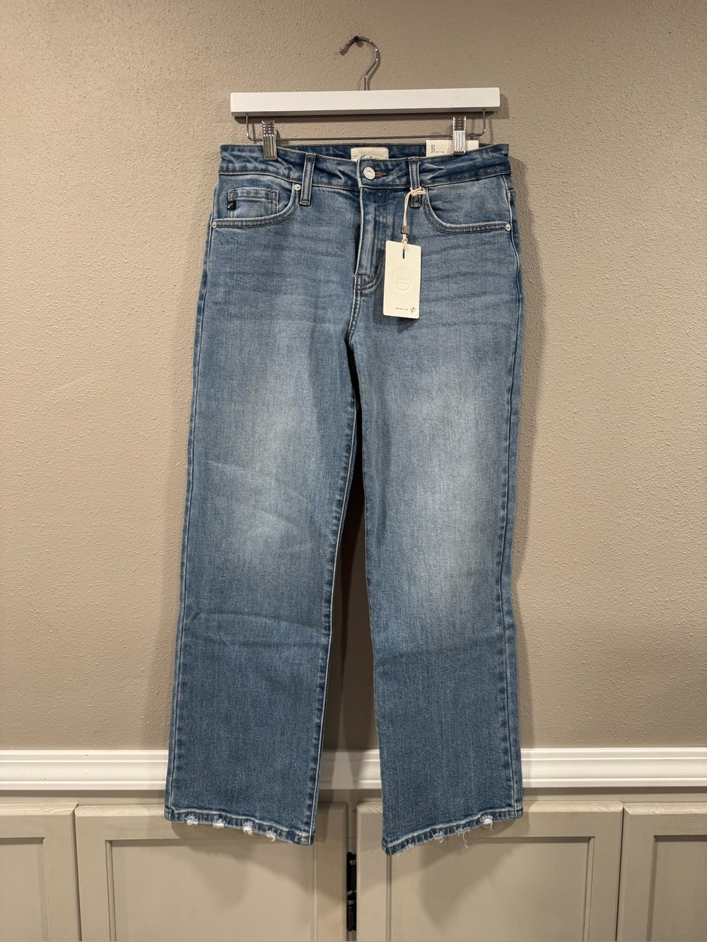 NWT Kancan High Rise Slim Straight Jeans - Picture 4 of 12